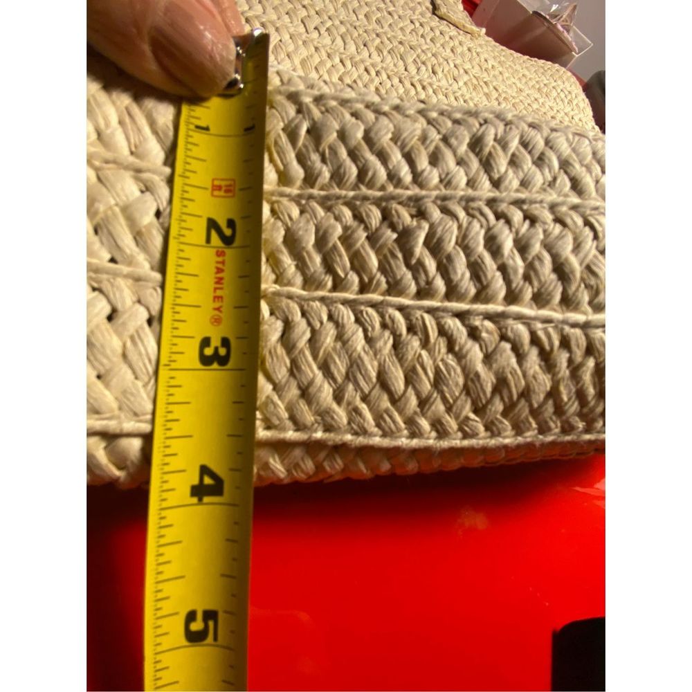 Altru Straw Tote - Picture 7 of 11